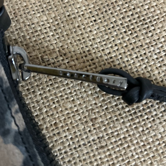 NWOT Sanctuary Black and Cream Genuine Leather Crossbody Bag with Animal Print - Picture 8 of 8